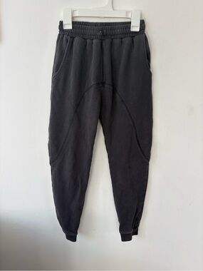 Rylee + Cru grey Jogger Pants – Everyday Comfort